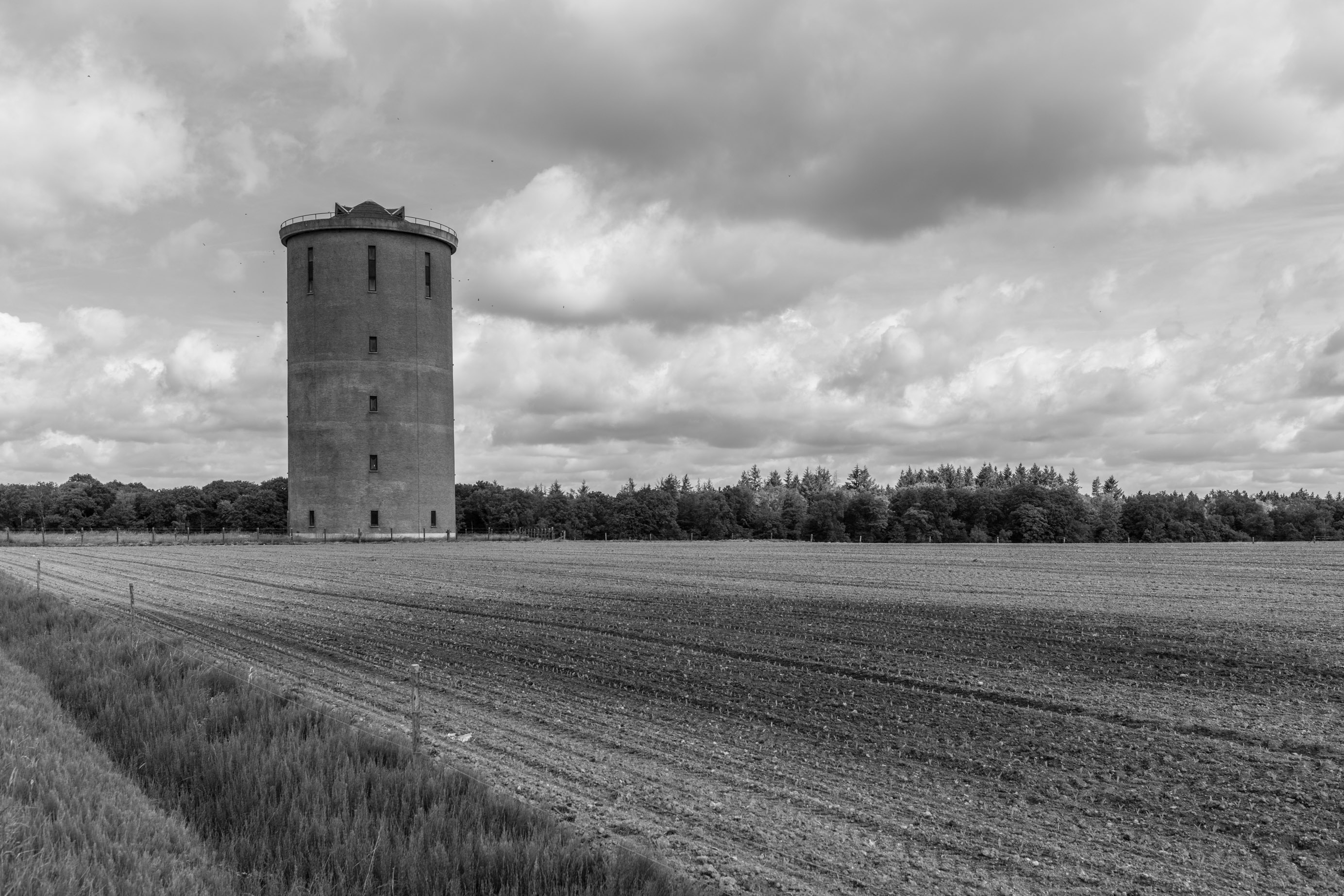 Water tower south of Cambrai